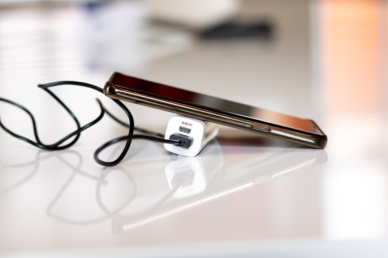 IPS vs Portable Gadgets for Load Shedding: Real Cost in Bangladesh